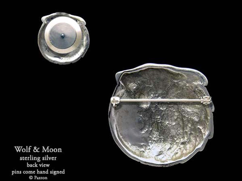 thumbnail image 2 of British Hand Crafted Pewter Wolf Pin Brooch - Coyote/Husky/Malamute Dog Badge 2 of 5